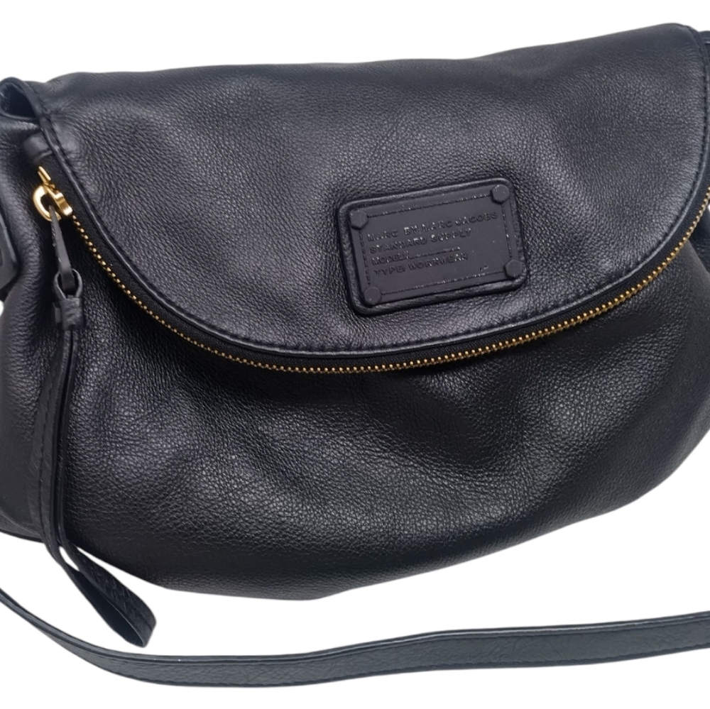 Marc Jacobs Natasha Black Pebble Leather Women's Crossbody Bag